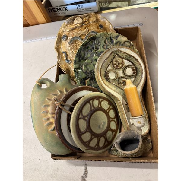 Pottery decor