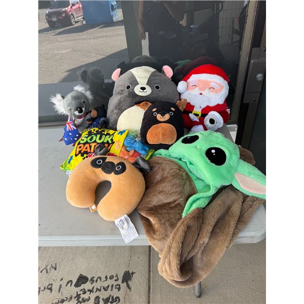 Stuffies and blanket