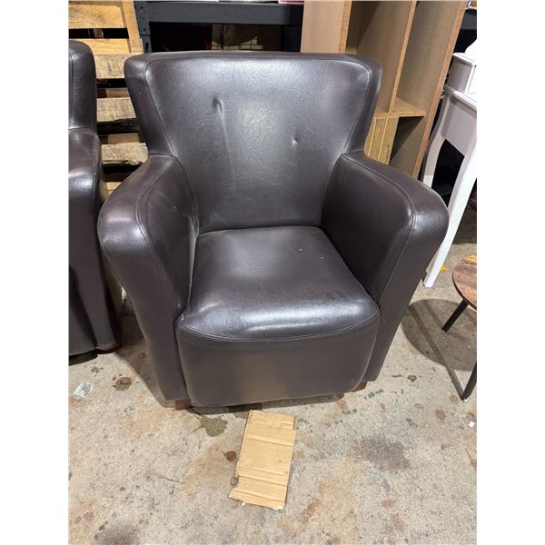 Accent chair