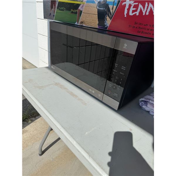 LG smart inverter microwave