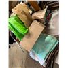Image 1 : Material and linens