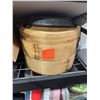 Image 1 : Bamboo container