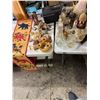 Image 1 : Pottery, decor, and other items