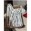 Image 1 : Hangers