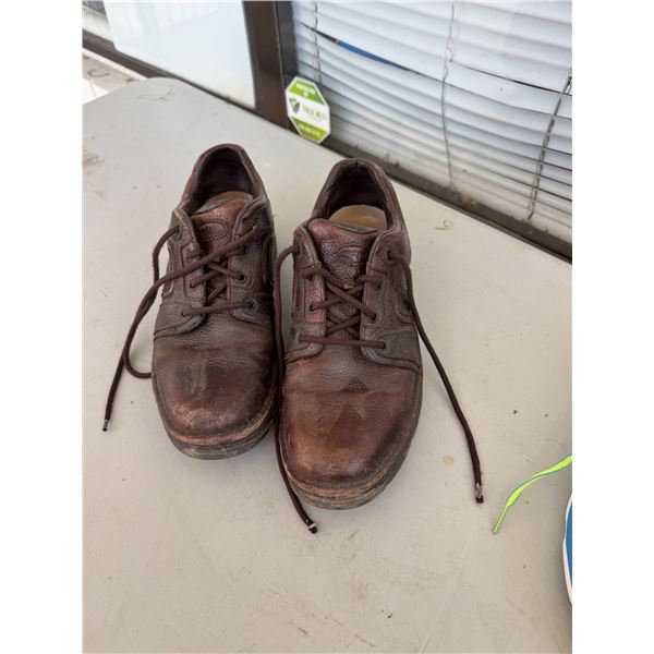 Rockport shoe size 9