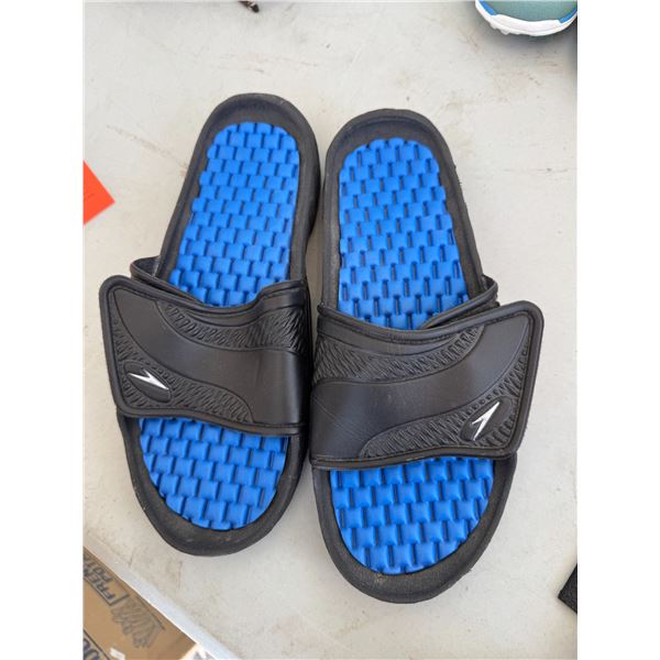 Sandal size 9
