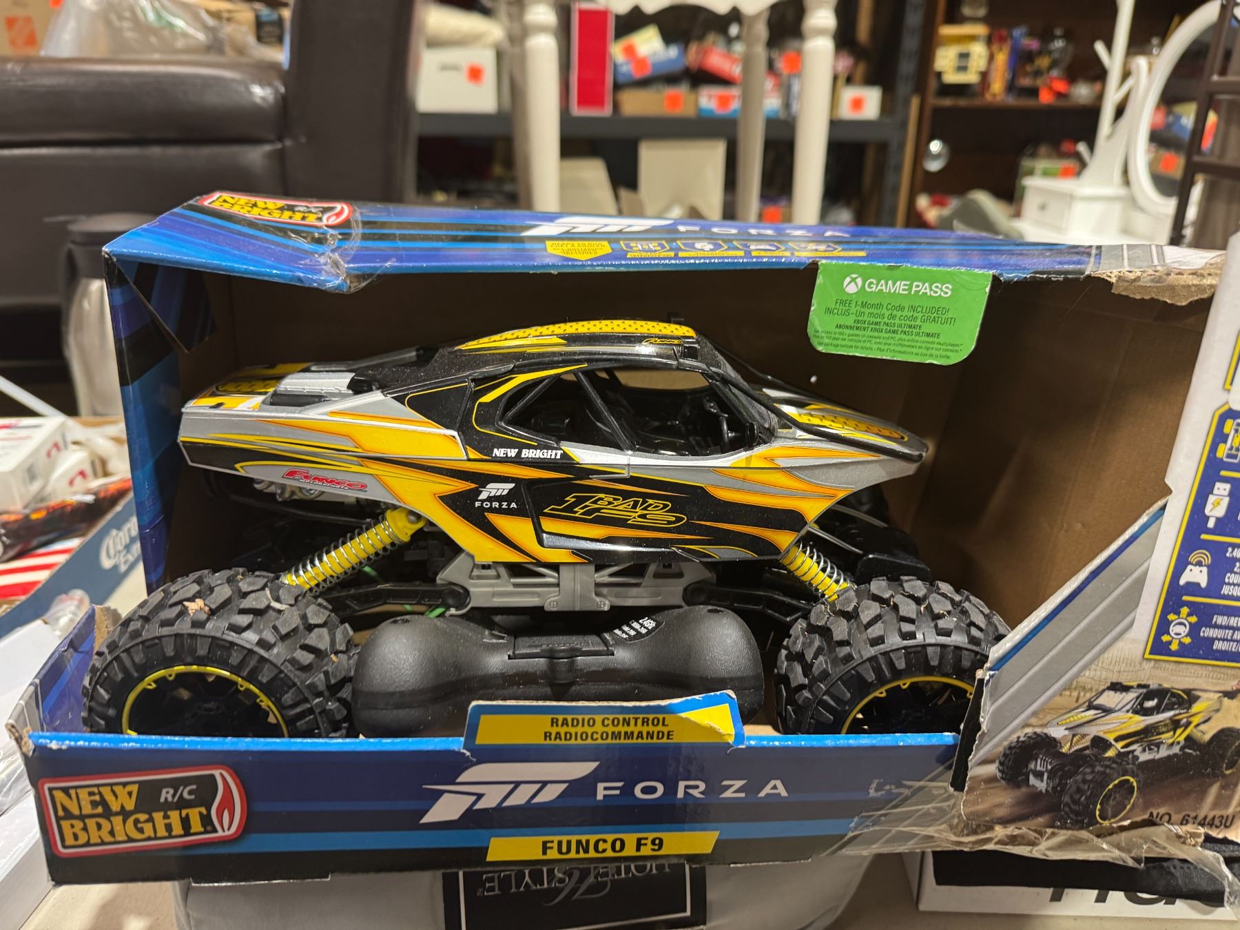Forza funco 9 damaged box