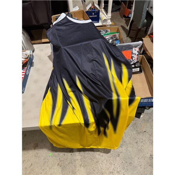 New dress size 4 XL