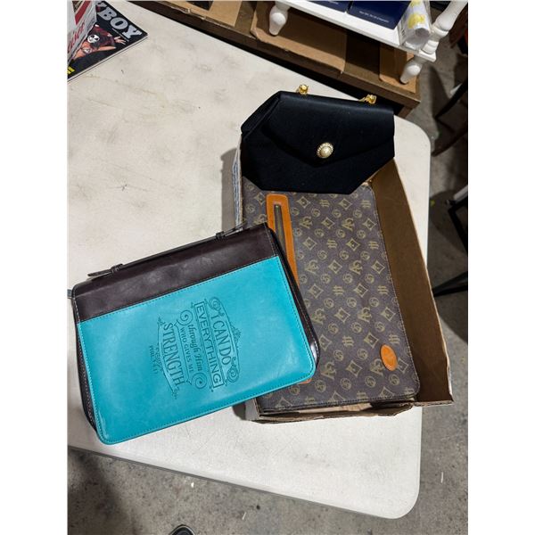 Portfolio and purse