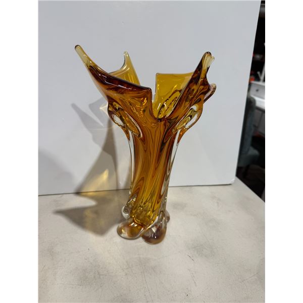 1970s Lorraine Glass Canada Amber twist vase