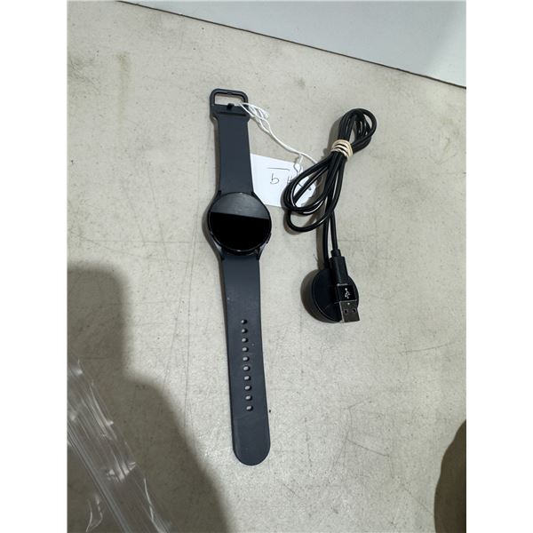 Samsung Galaxy 5 rest, watch and charger stuck on the home screen