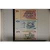 Image 2 : 3 CENTRAL CONGO CRISP UNC BILLS: 2013 FIFTY