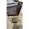 Image 1 : HGAF118 Tabouret réglable MATTEO