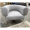 Image 1 : HGMV388 Fauteuil d’appoint REINA