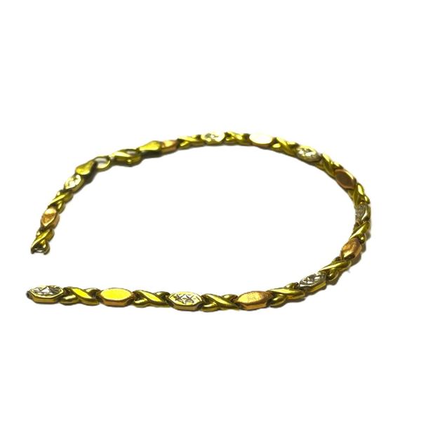 Gold Chain / Bracelet , 9.97 Kt, Weight 3.479 g , 19 cm length requires repair