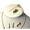 Image 2 : Necklace, earrings and brooch as shown