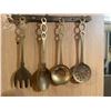 Image 1 : Vintage brass decorative cooking utensils