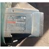 Image 2 : Black & Decker Miter Saw 10" Tested and working