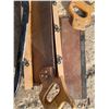 Image 2 : Saws and Miter Box