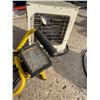 Image 2 : Light and Heater