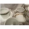 Image 3 : Corelle Dishes