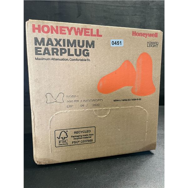 1 Box of Honeywell Maximum Foam Earplugs - 200 Pairs in Box - New