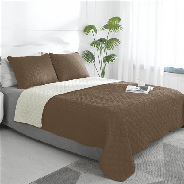 1 Easy-going King Size Camel/Ivory Colour Quilt Bedding - New