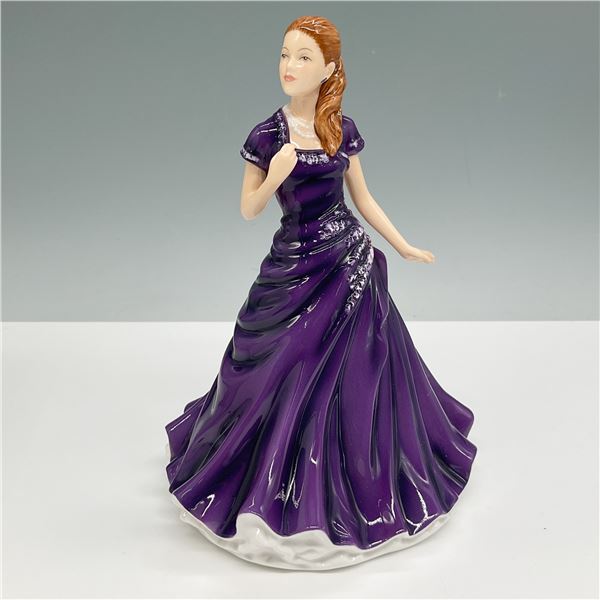 Royal Doulton Figurine Lisa HN5600