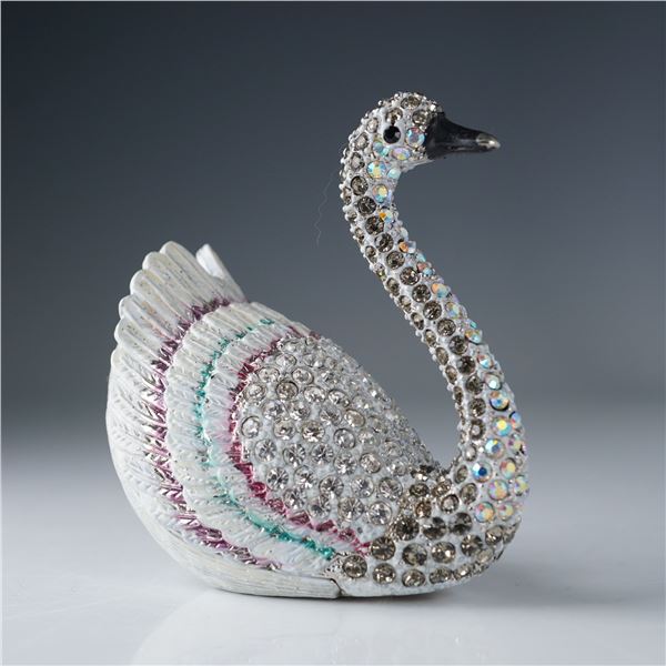 Rucinni White Enamel Crystal Swan Box