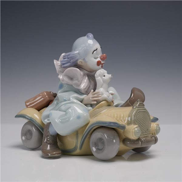 Lladro Porcelain Figurine, Trip to the Circus 01008136