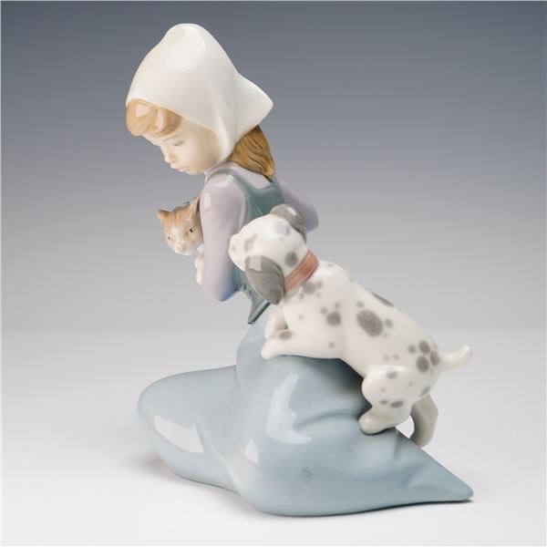 Lladro Porcelain Figurine, Little Friskies 1005032