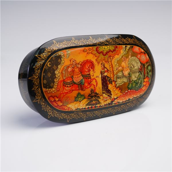 Russian Lacquer Box "Vasilisa the Beautiful"