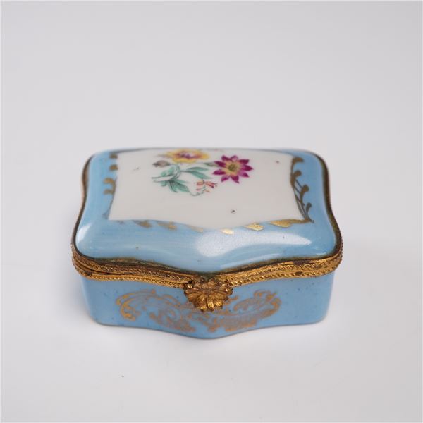 Limoges Porcelain Rectangular Floral Trinket Box