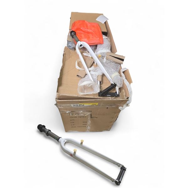 Group of 3 White Infinity Frames + Forks V-Brake (Frame is 6061 Aluminum Frame)