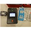 Image 8 : Philips Heartstart FR3 AED Defibrillator in Case