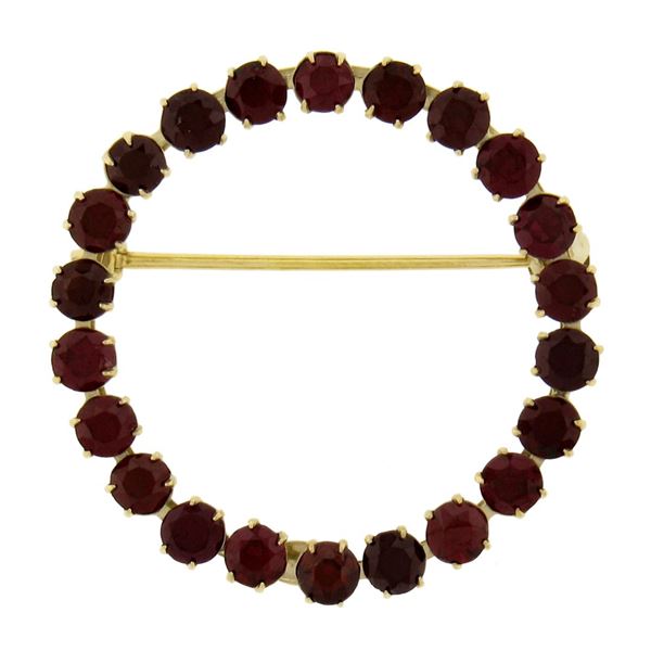 Vintage Retro 14k Yellow Gold 3.3 ctw Round Prong Set Garnet Wreath Circle Brooc