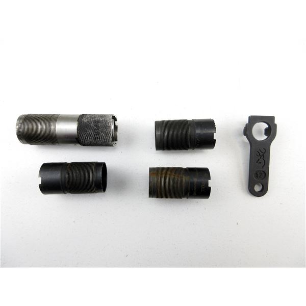 INVECTOR 12 GAUGE CHOKE AND TOOL LOT