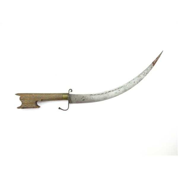 NIMCHA STYLE CURVED KNIFE