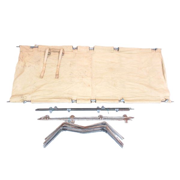 WWII CANADIAN MILITARY FOLDING COT