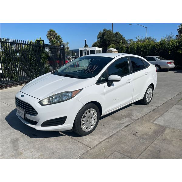 FORD FIESTA 2014 T-REPO 2 DAYS