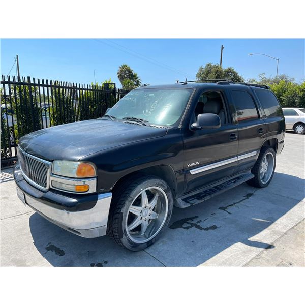 GMC YUKON 2004 T-DON-TMU