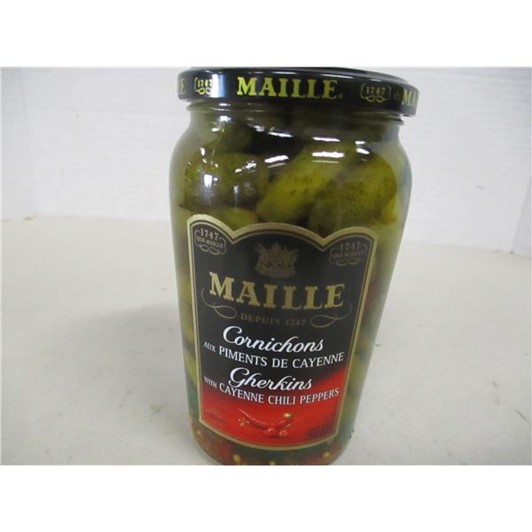 FREIGHT DAMAGE (AS IS):  GERKINS WITH CAYENNE PEPPER (400 ML) - JAR