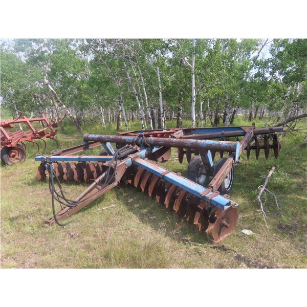 *OFFSITE WOODLANDS*   Ford 14ft Tandem Disc Notched