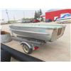 Image 8 : Alumarine 12ft Aluminum Boat with EZ Loader Trailer 