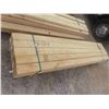 Image 2 : (30) 2'' x 4'' x 7ft Boards 