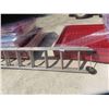 Image 2 : Aluminum Extension Ladder 