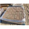Image 2 : 2 Pallets of Interlocking Bricks 