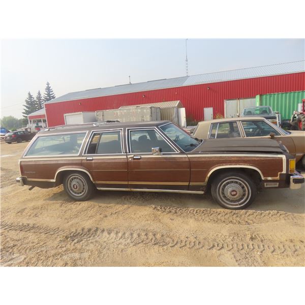 1985 Ford Country Squire Wagon 351 Engine, Automatic, No TOD, Turns Over No Spark 