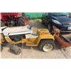 Image 2 : 2 International 650 Hydrostatic Riding Lawn Mowers (Not 