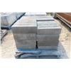 Image 2 : 16 Concrete Blocks 12'' x 18'' x 18'' 